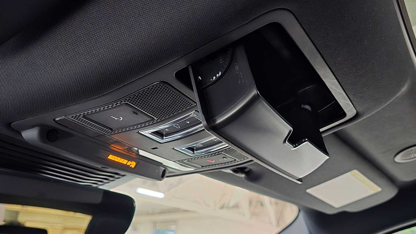 2023 Jaguar F-PACE R-Dynamic S