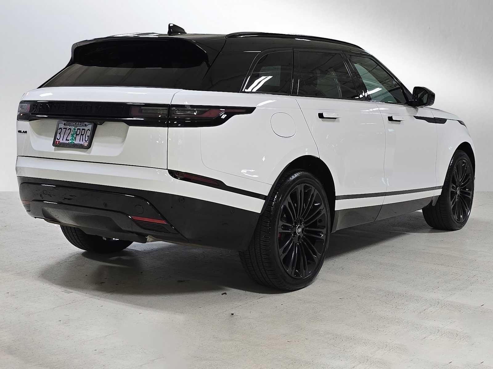 2024 Land Rover Range Rover Velar Dynamic SE