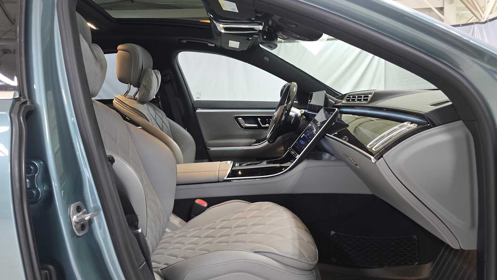 2025 Mercedes-Benz S-Class S 580