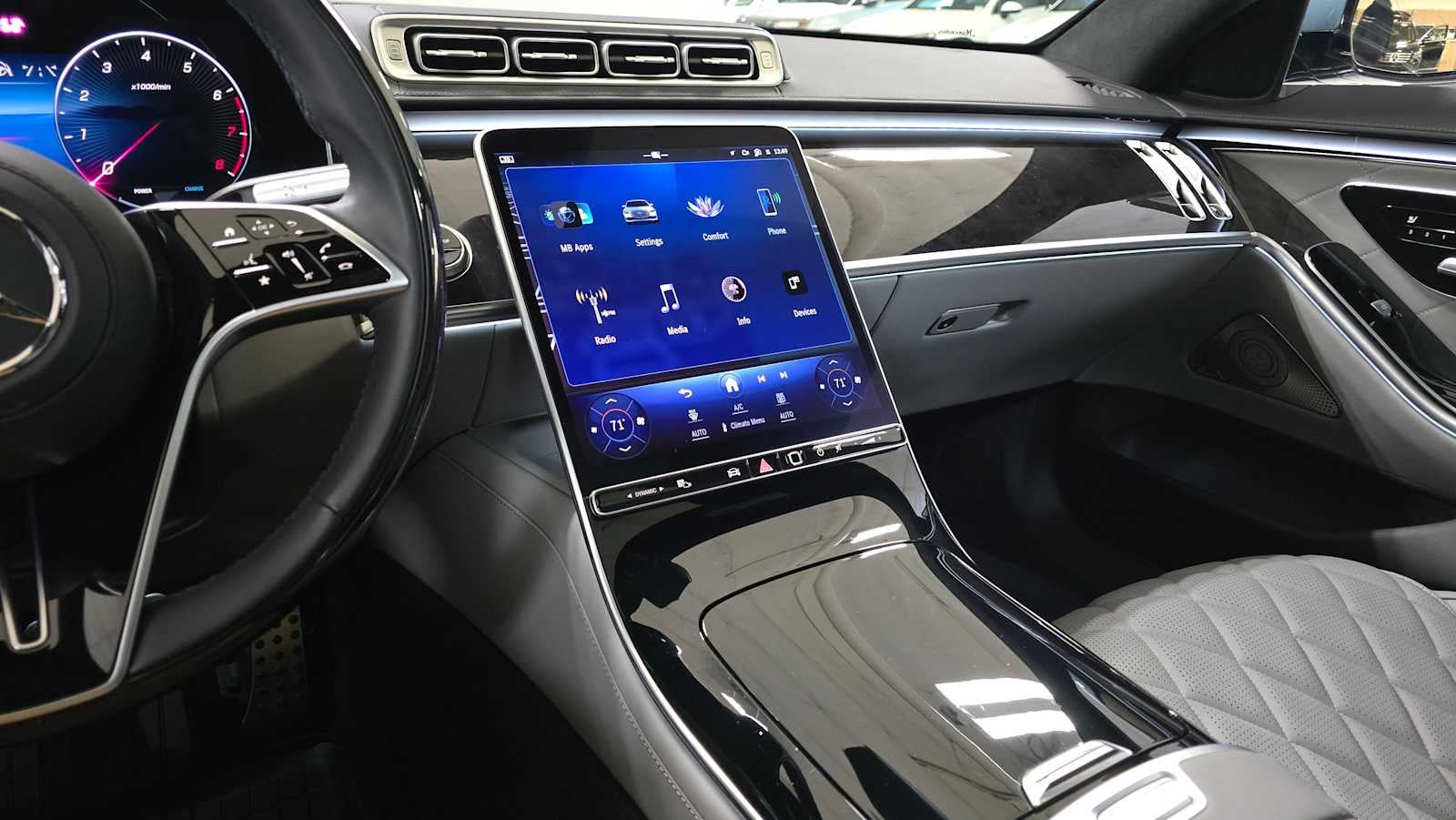 2025 Mercedes-Benz S-Class S 580