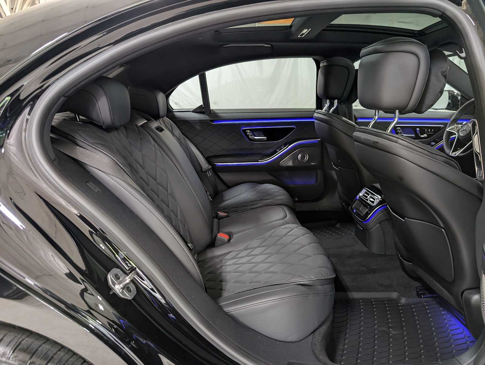 2025 Mercedes-Benz S-Class S 580