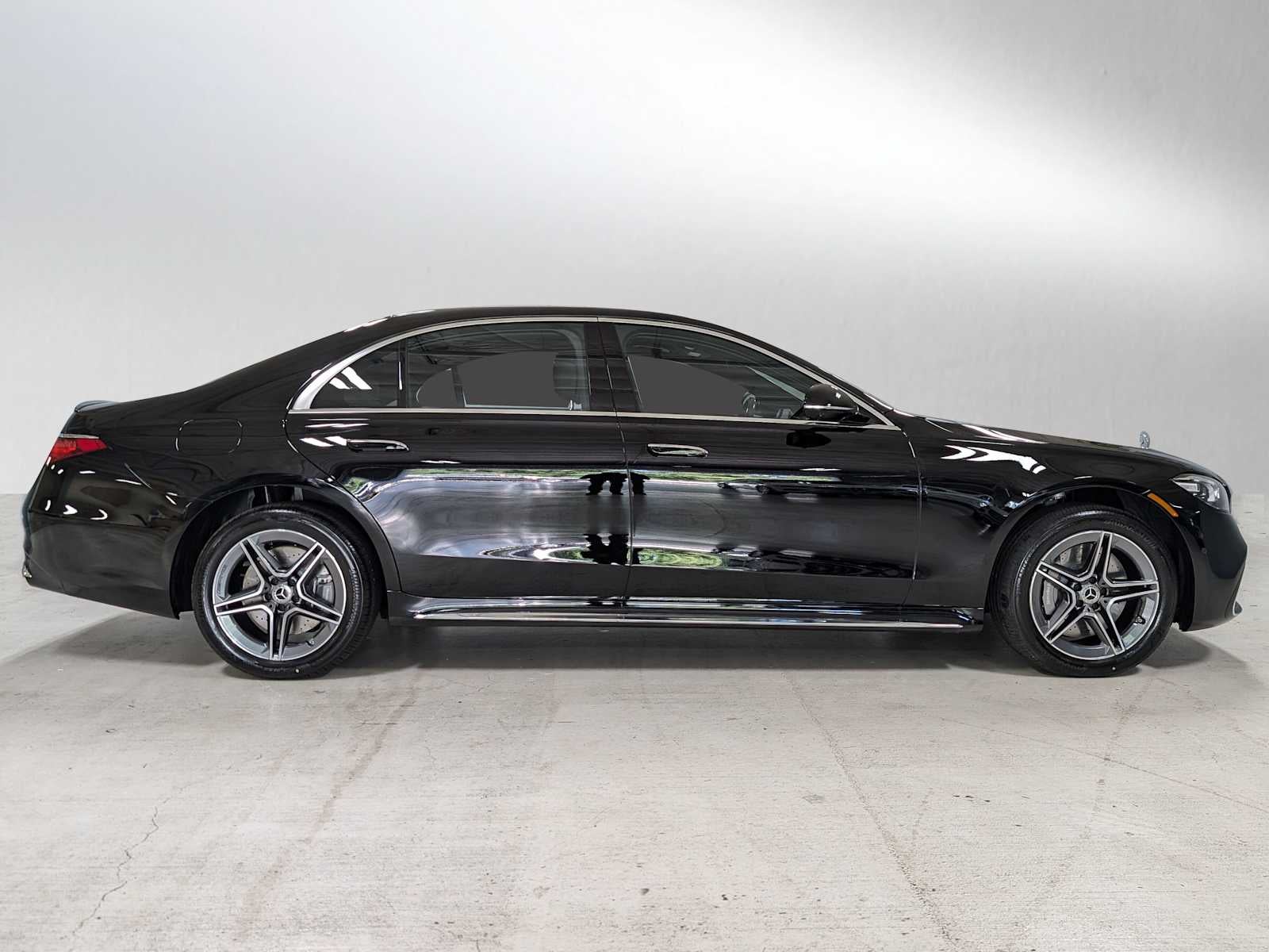 2025 Mercedes-Benz S-Class S 580