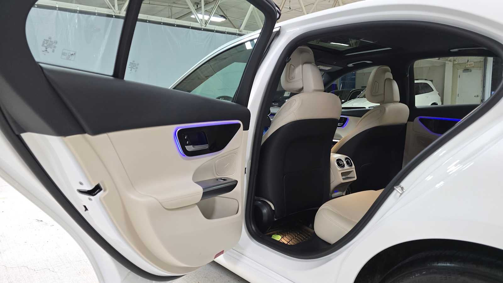 2023 Mercedes-Benz C-Class C 300