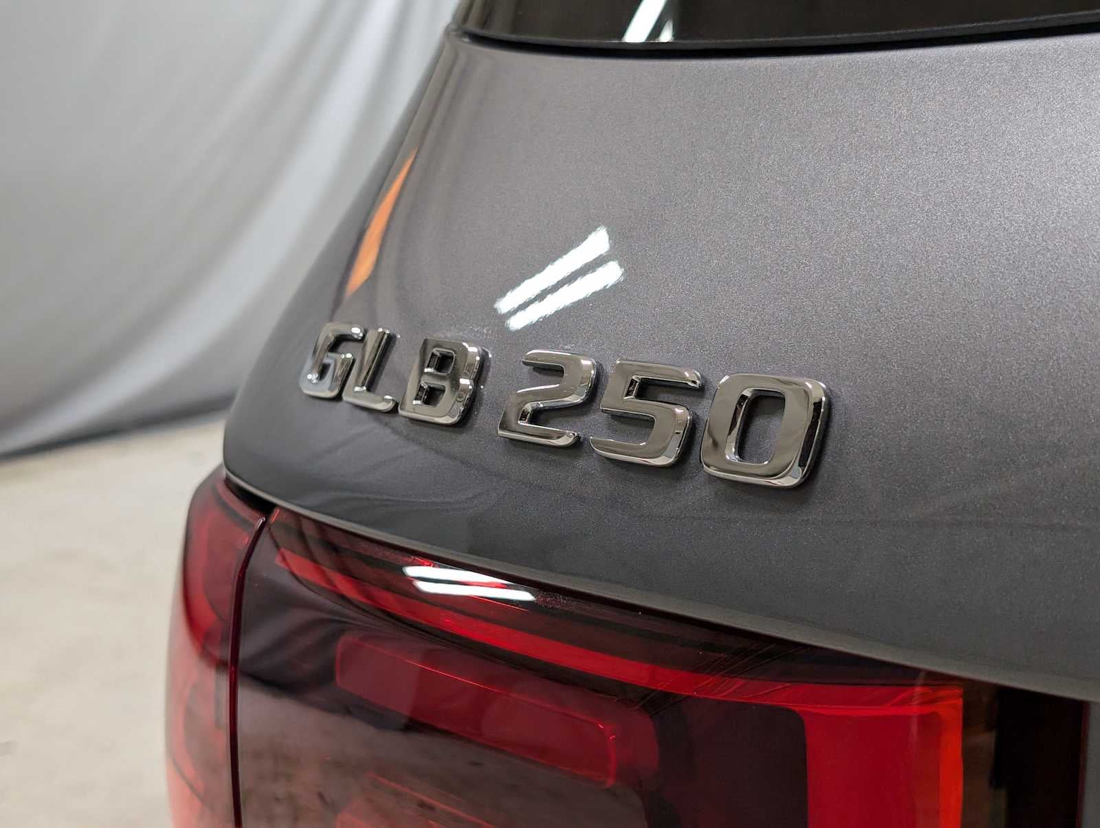 2025 Mercedes-Benz GLB GLB 250