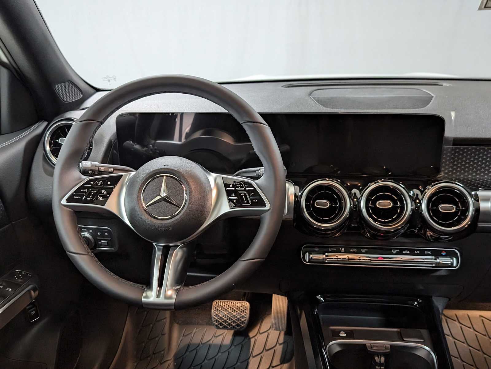 2026 Mercedes-Benz GLB GLB 250