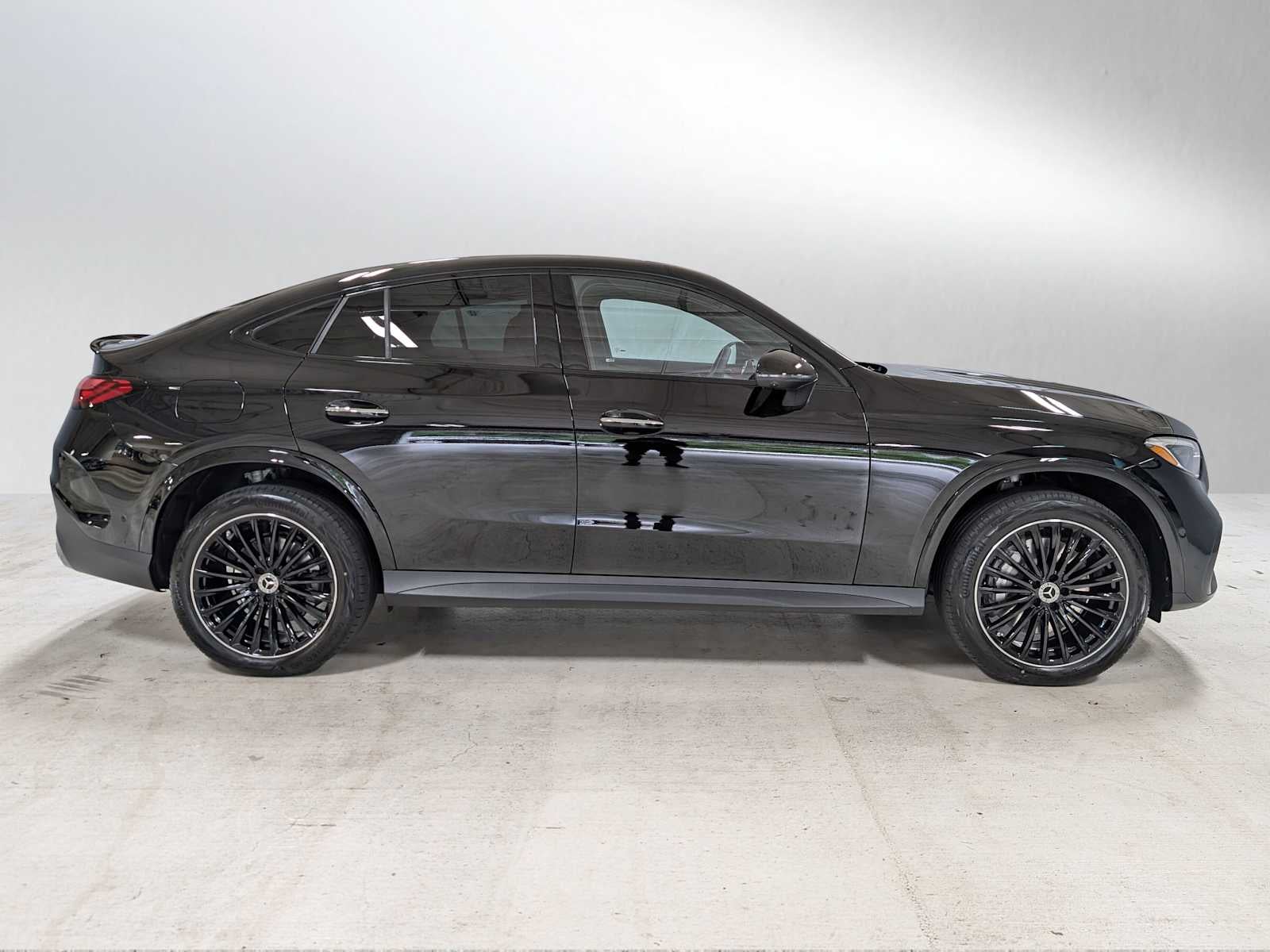 2025 Mercedes-Benz GLC GLC 300