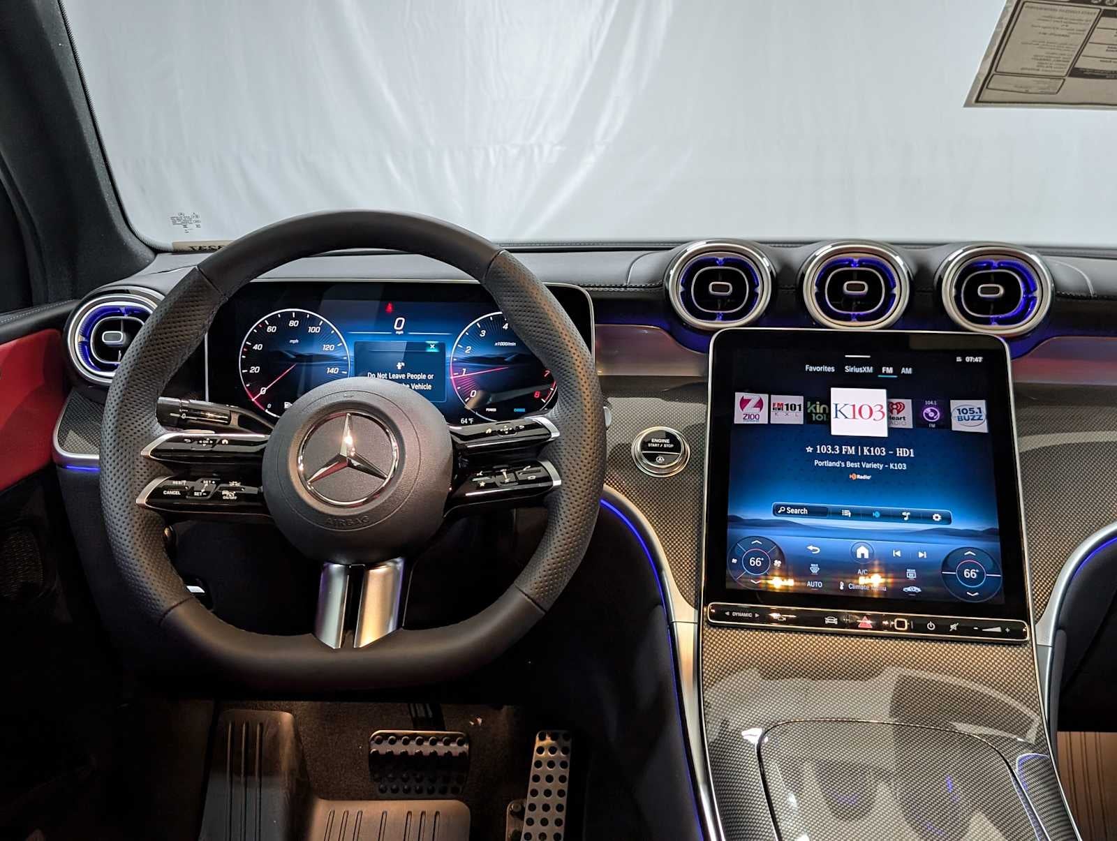 2025 Mercedes-Benz GLC GLC 300