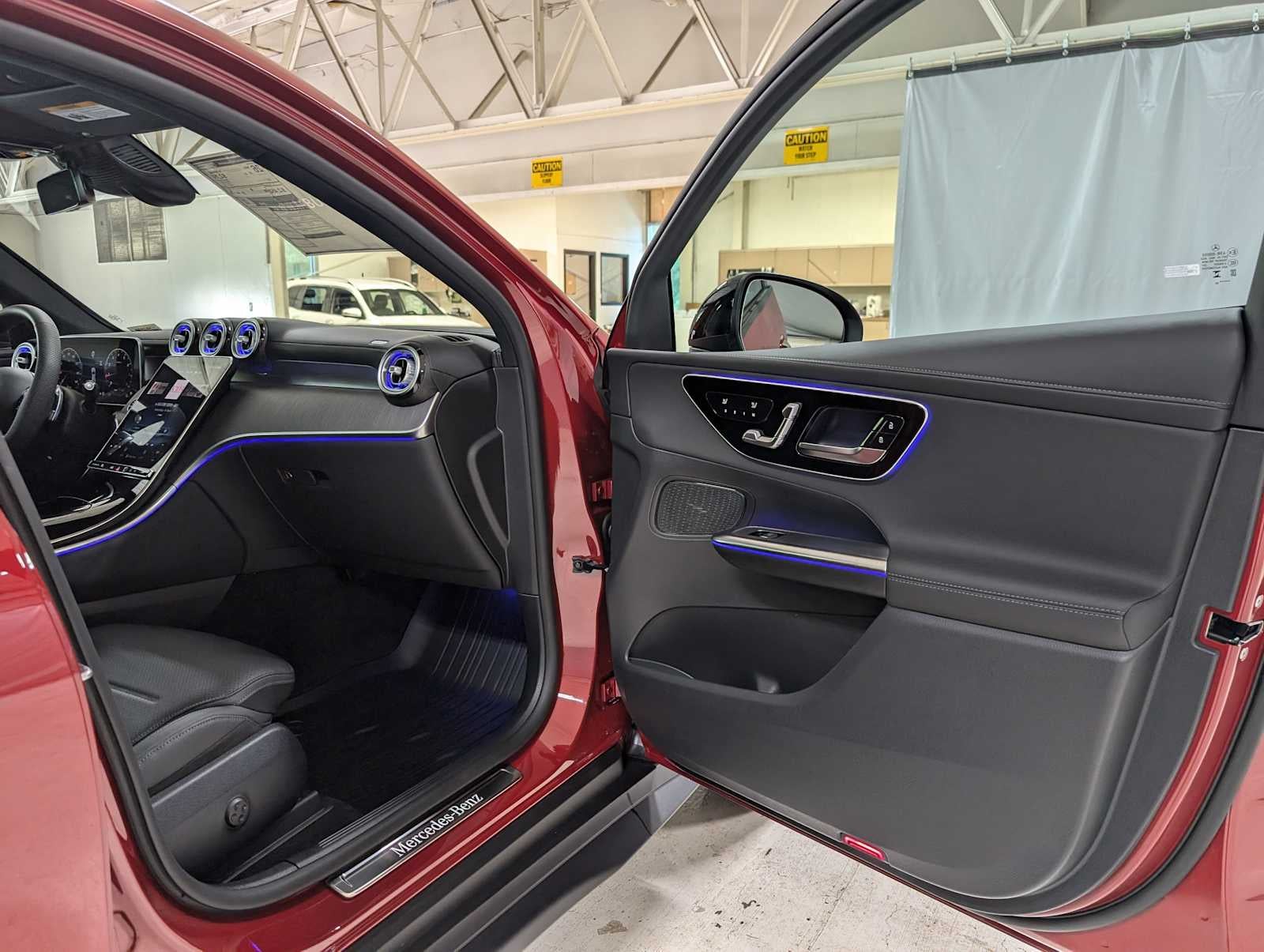 2025 Mercedes-Benz GLC GLC 300