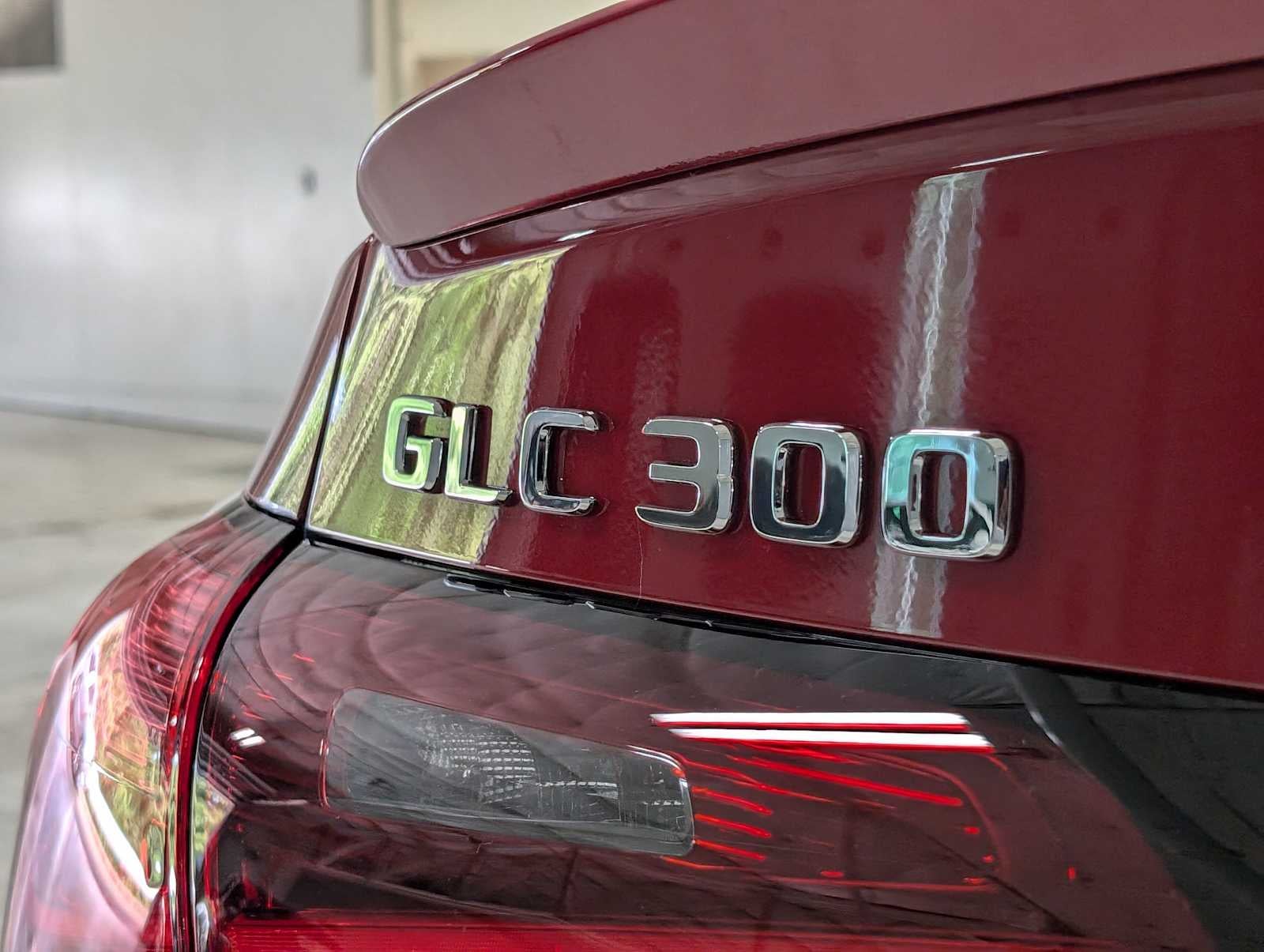 2025 Mercedes-Benz GLC GLC 300