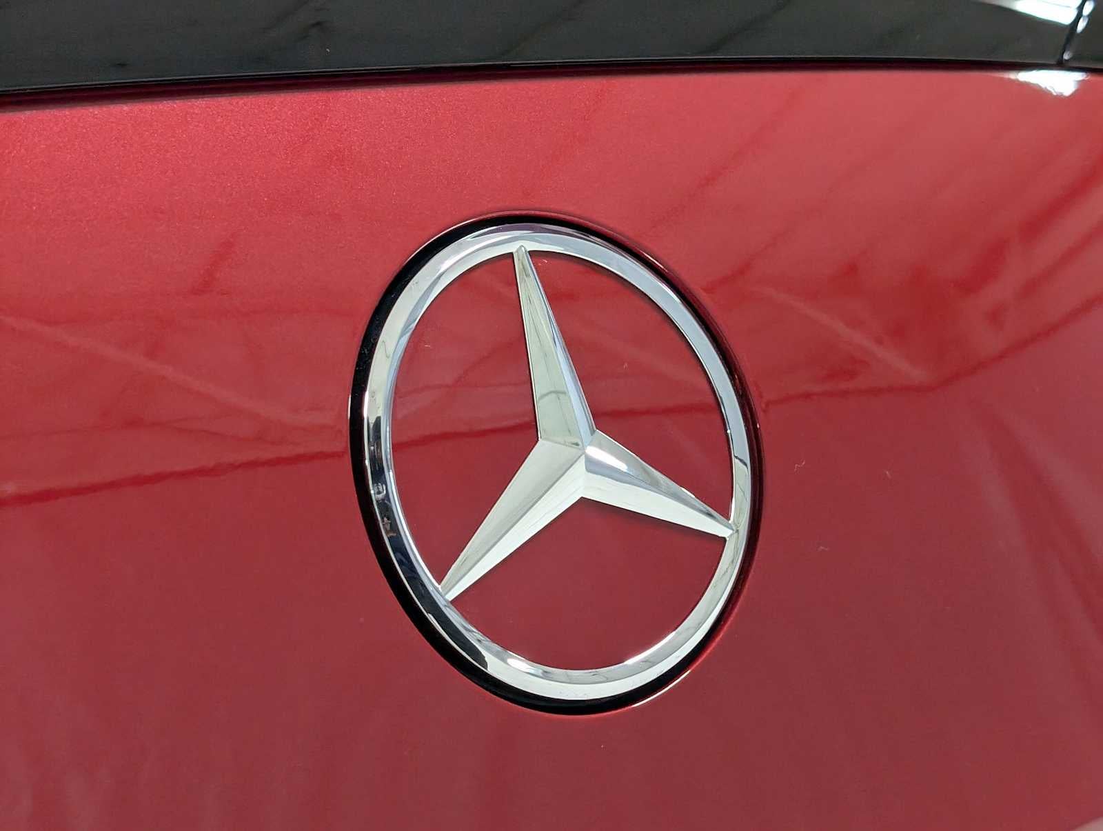 2025 Mercedes-Benz GLC GLC 300