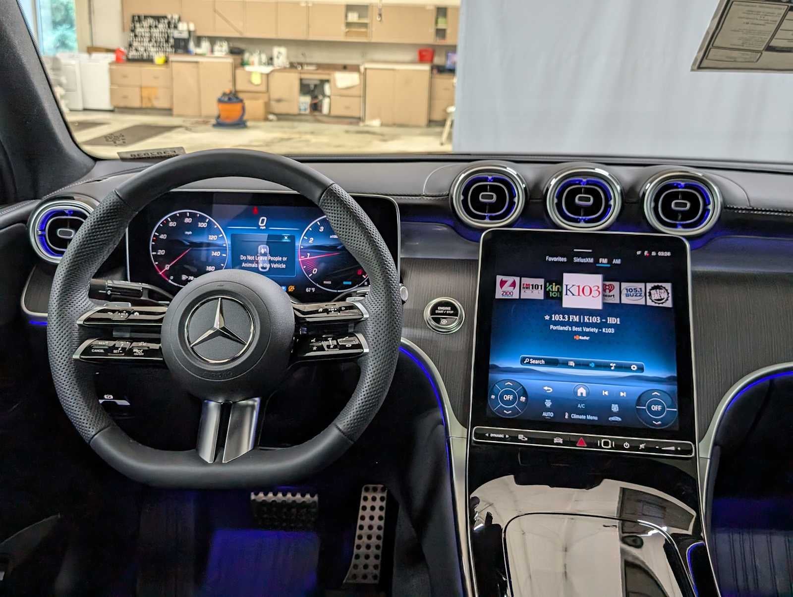 2025 Mercedes-Benz GLC GLC 300