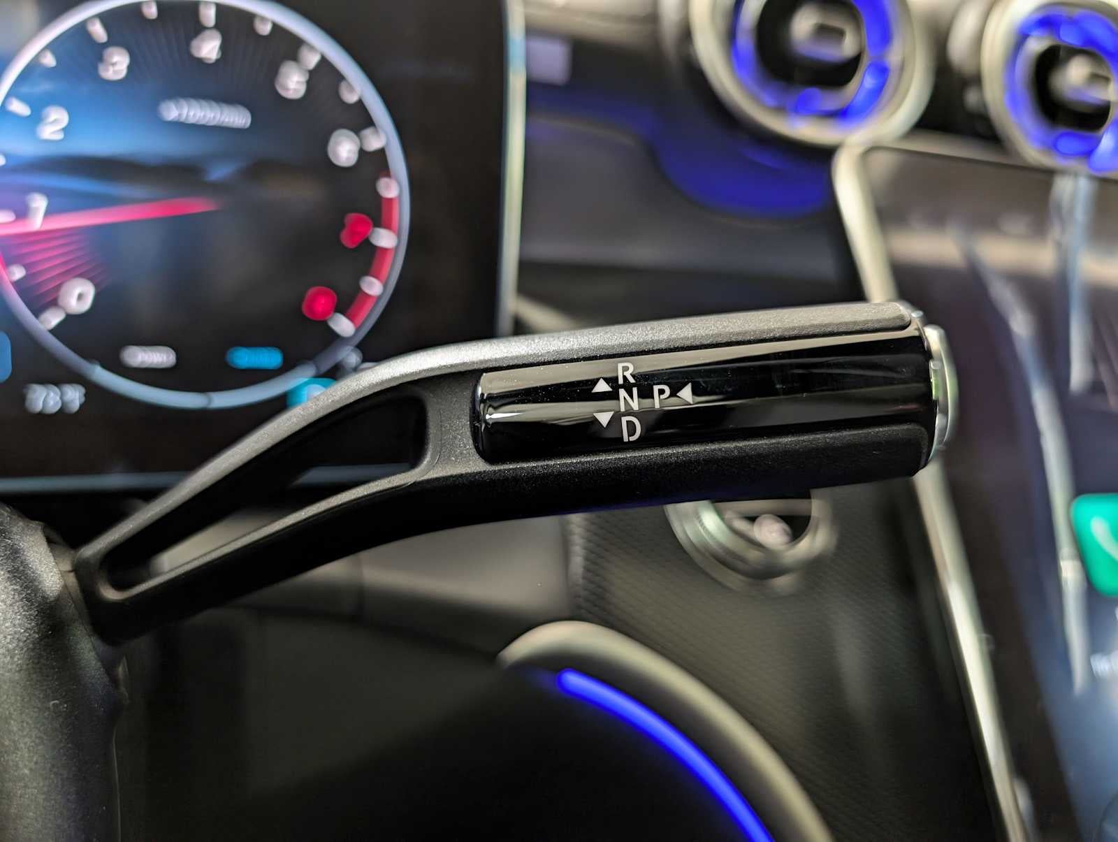 2025 Mercedes-Benz GLC GLC 300