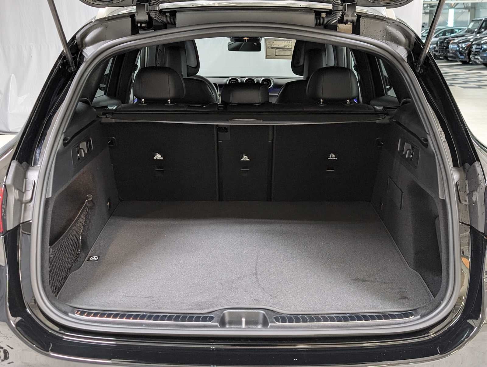 2025 Mercedes-Benz GLC GLC 300