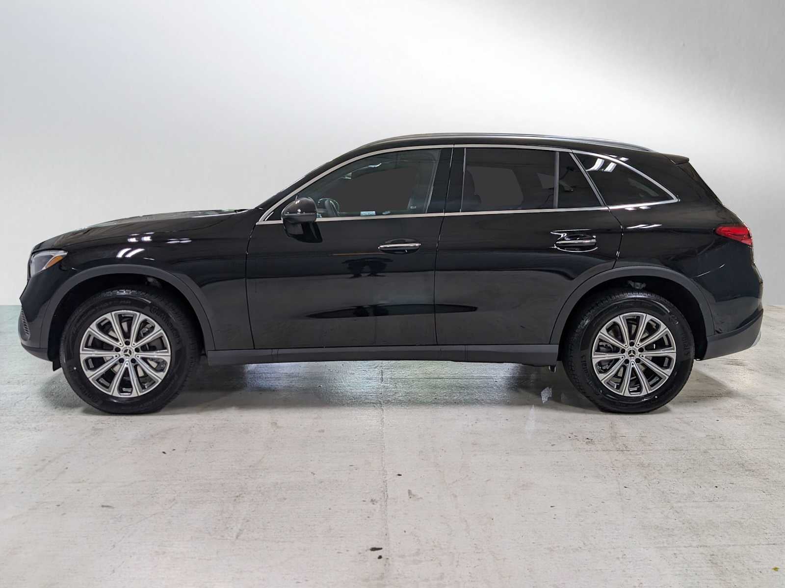 2025 Mercedes-Benz GLC GLC 300