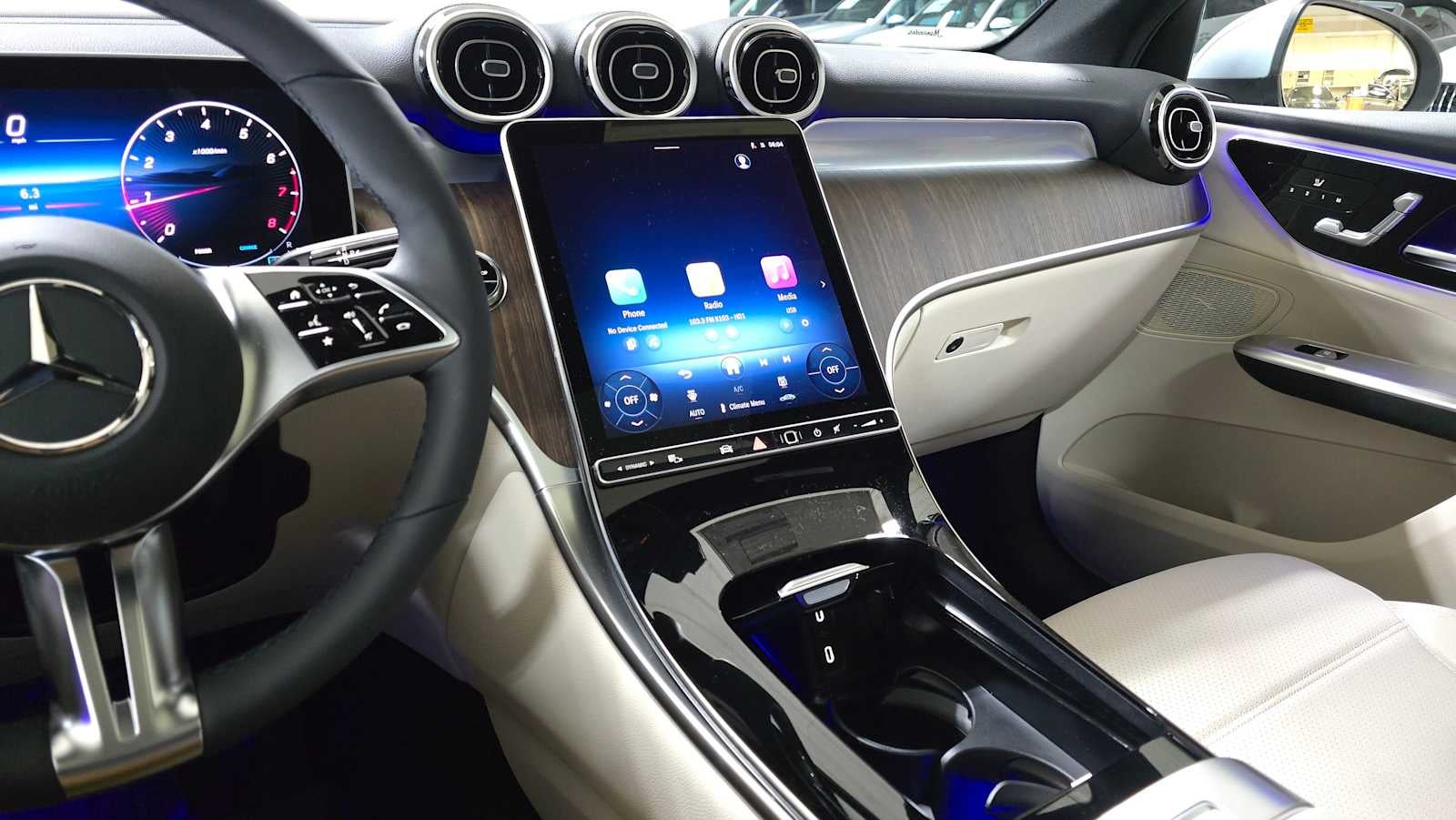 2026 Mercedes-Benz GLC GLC 300