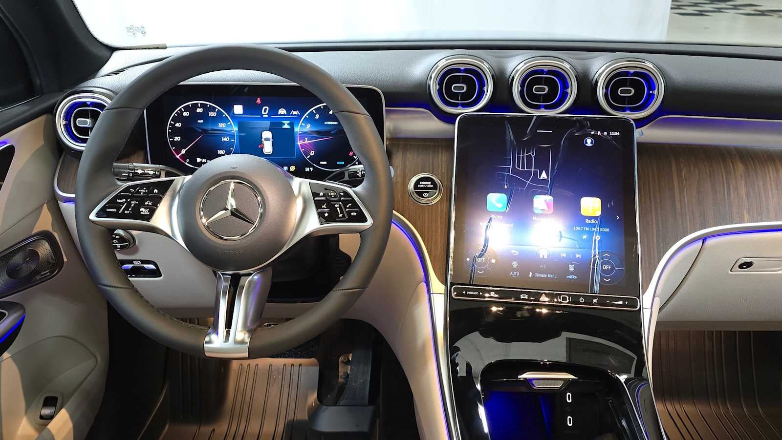 2026 Mercedes-Benz GLC GLC 300