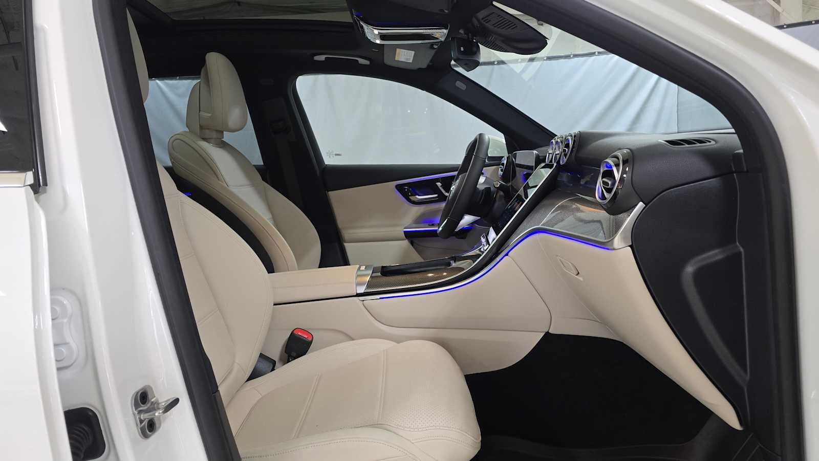 2025 Mercedes-Benz GLC GLC 300