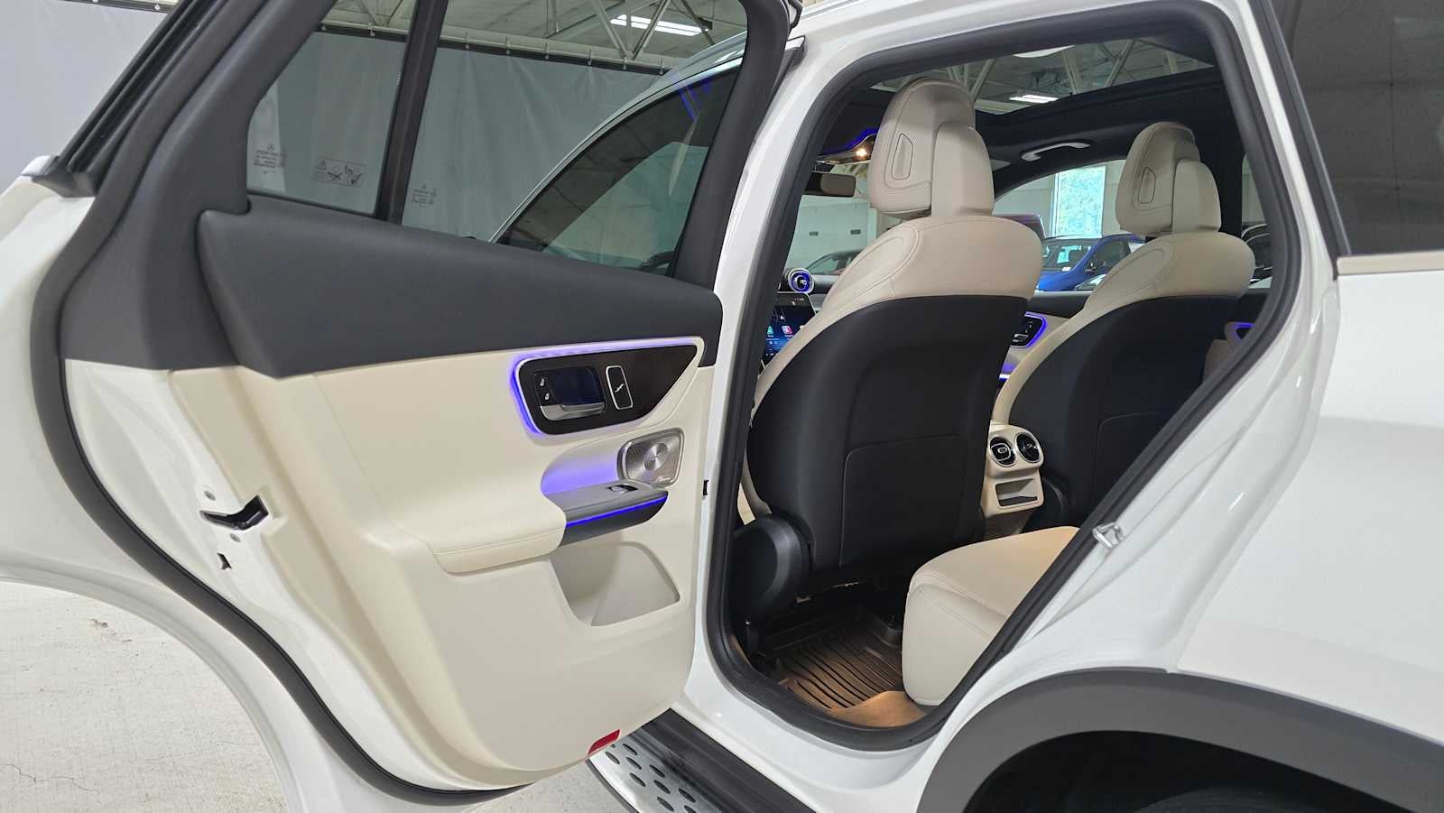 2025 Mercedes-Benz GLC GLC 300