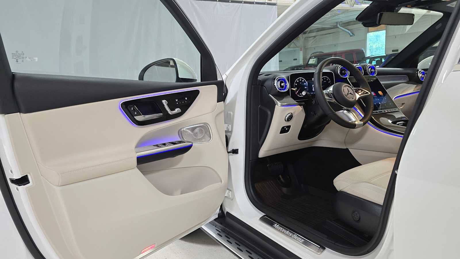 2025 Mercedes-Benz GLC GLC 300