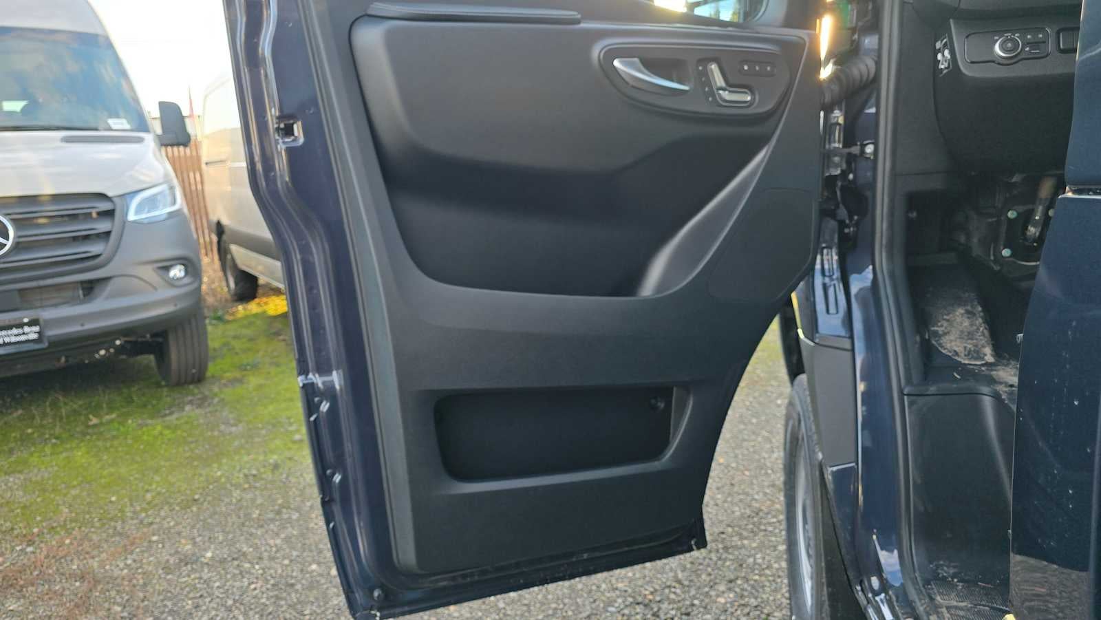 2026 Mercedes-Benz Sprinter 2500 Standard Roof I4 Diesel HO 144" AWD