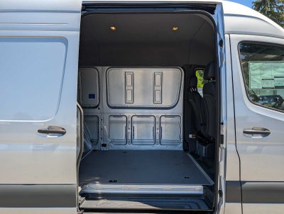2025 Mercedes-Benz Sprinter 2500 Standard Roof I4 Diesel HO 144" AWD