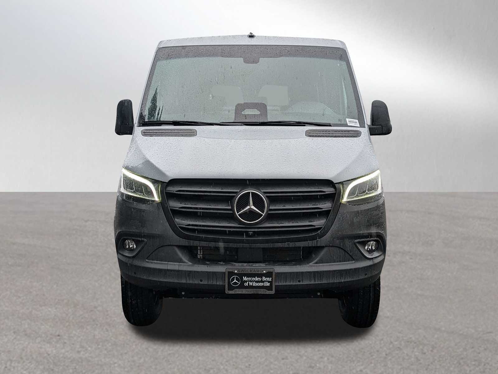2026 Mercedes-Benz Sprinter 2500 Standard Roof I4 Diesel HO 144" AWD