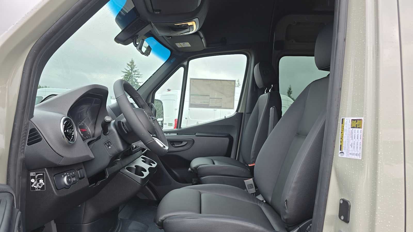 2026 Mercedes-Benz Sprinter 2500 Standard Roof I4 Diesel HO 144" AWD