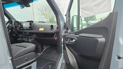 2026 Mercedes-Benz Sprinter 2500 Standard Roof I4 Diesel HO 144" AWD
