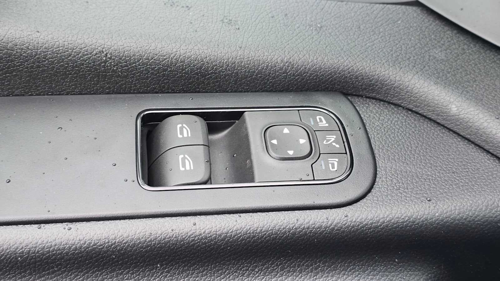 2026 Mercedes-Benz Sprinter 2500 Standard Roof I4 Diesel HO 144" AWD