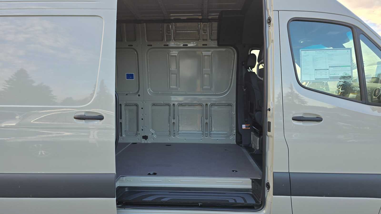 2026 Mercedes-Benz Sprinter 2500 High Roof I4 Diesel HO 170" AWD