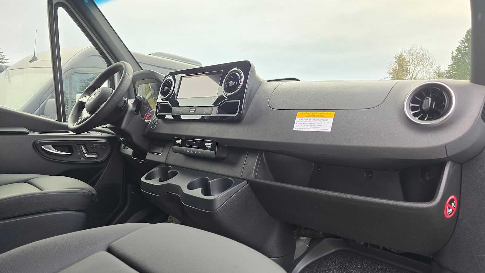 2025 Mercedes-Benz Sprinter 2500 Standard Roof I4 Diesel 144" RWD