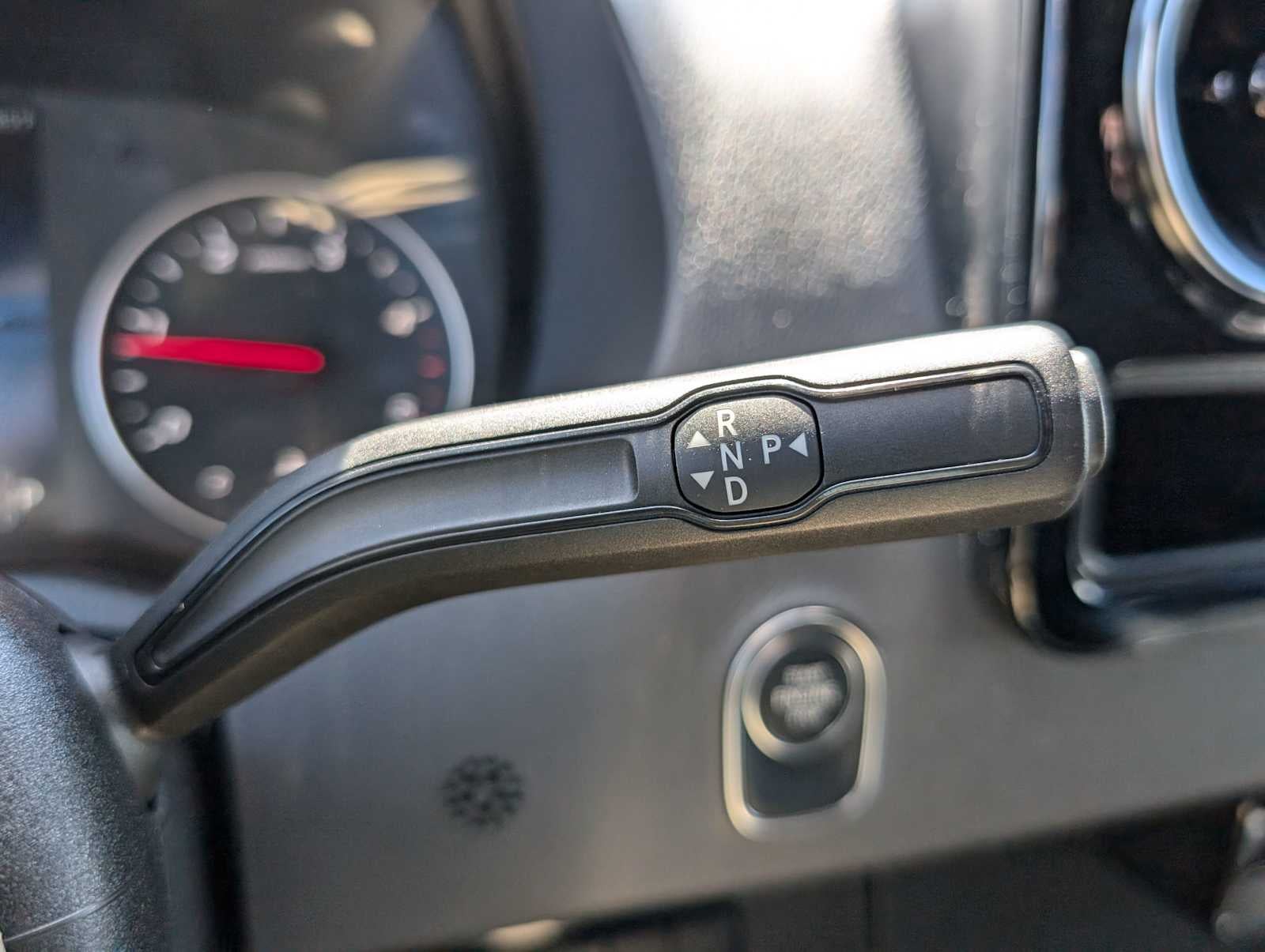 2025 Mercedes-Benz Sprinter 2500 Standard Roof I4 Diesel 144" RWD