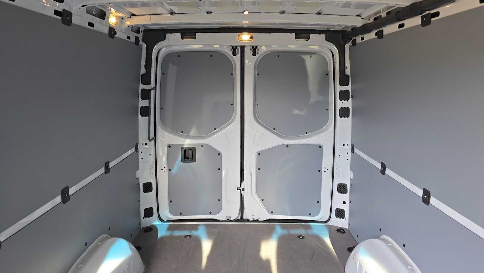 2025 Mercedes-Benz Sprinter 2500 Standard Roof I4 Diesel 144" RWD