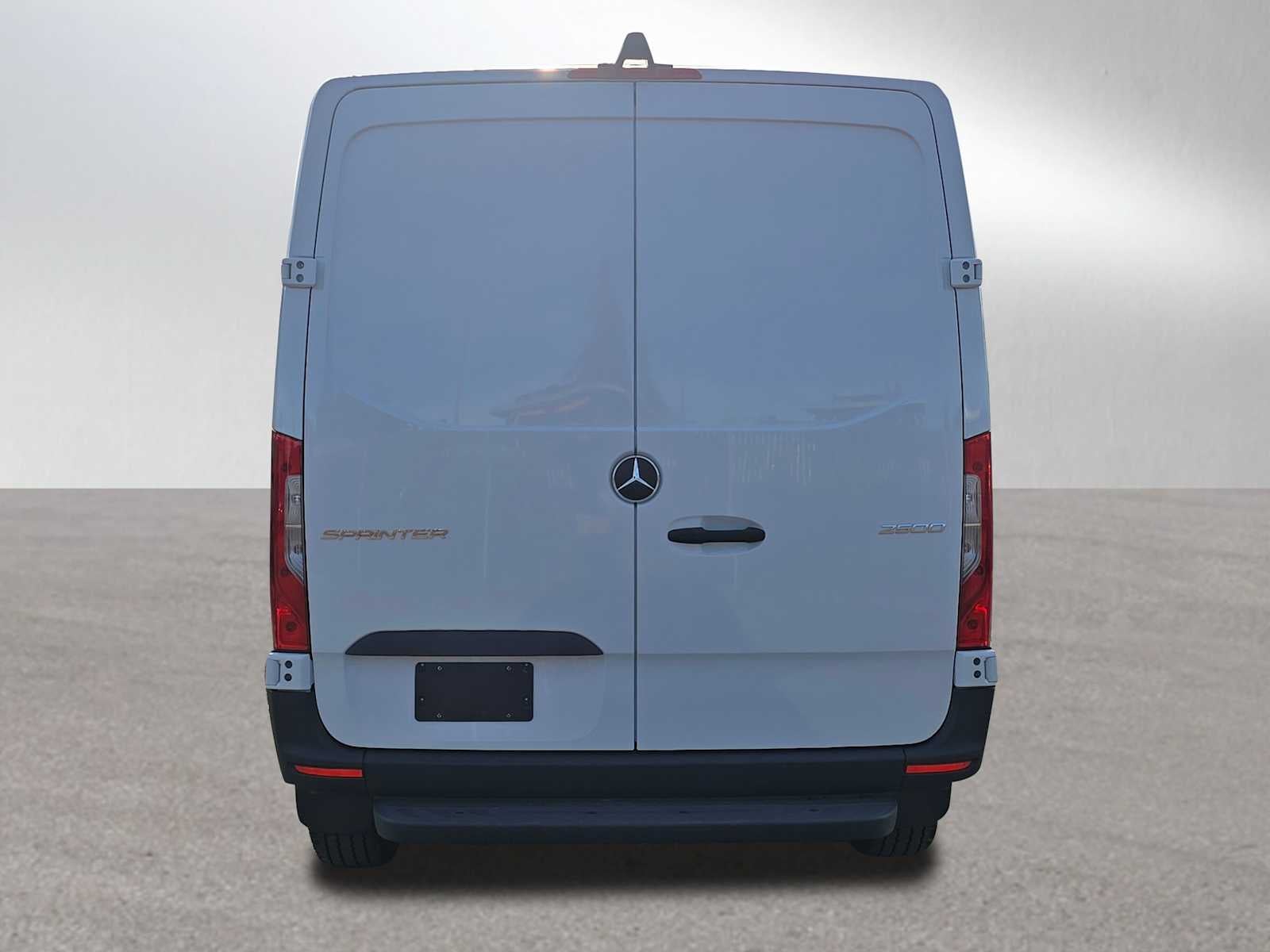 2025 Mercedes-Benz Sprinter 2500 Standard Roof I4 Diesel 144" RWD