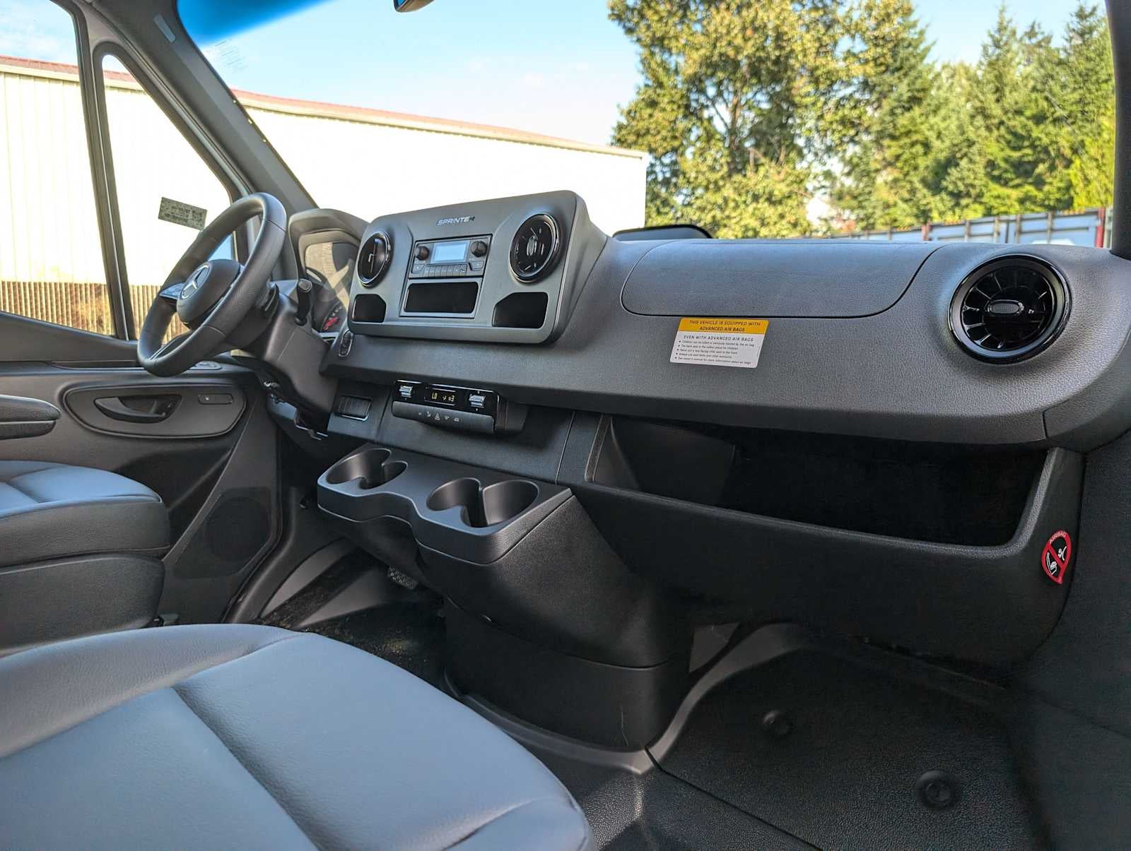 2025 Mercedes-Benz Sprinter 2500 Standard Roof I4 Diesel 144" RWD