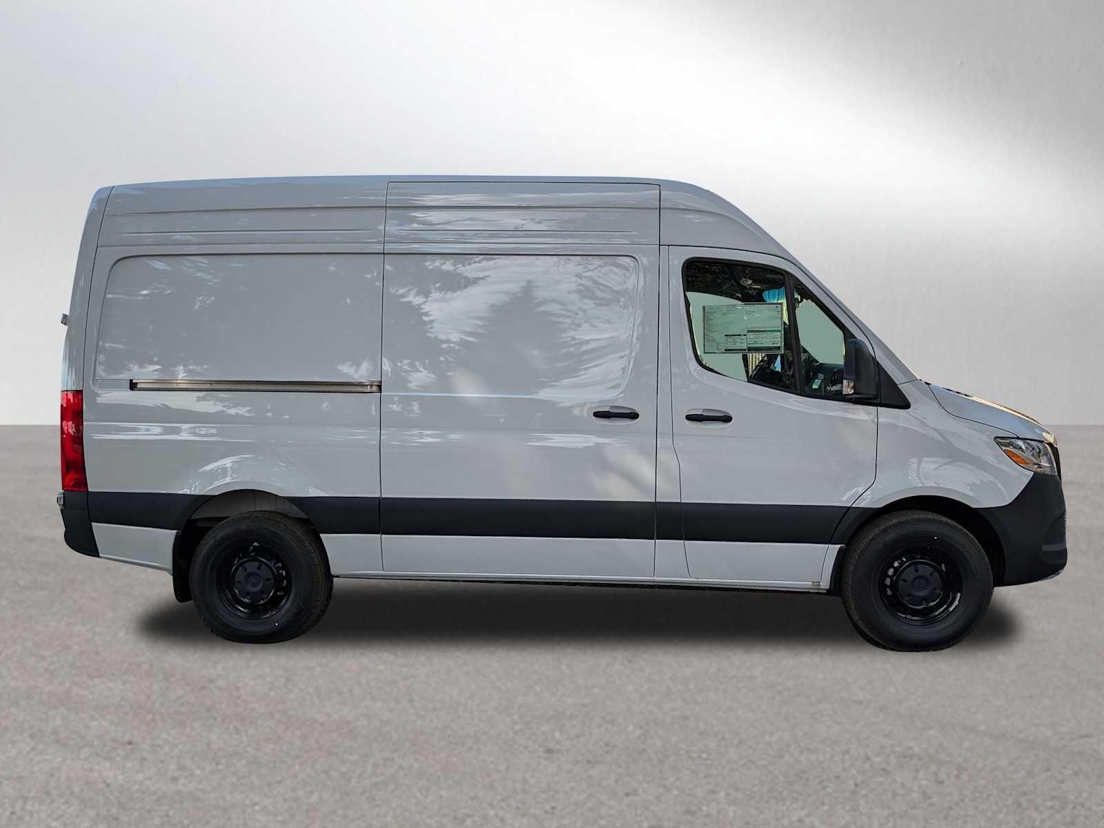 2025 Mercedes-Benz Sprinter 2500 Standard Roof I4 Diesel 144" RWD