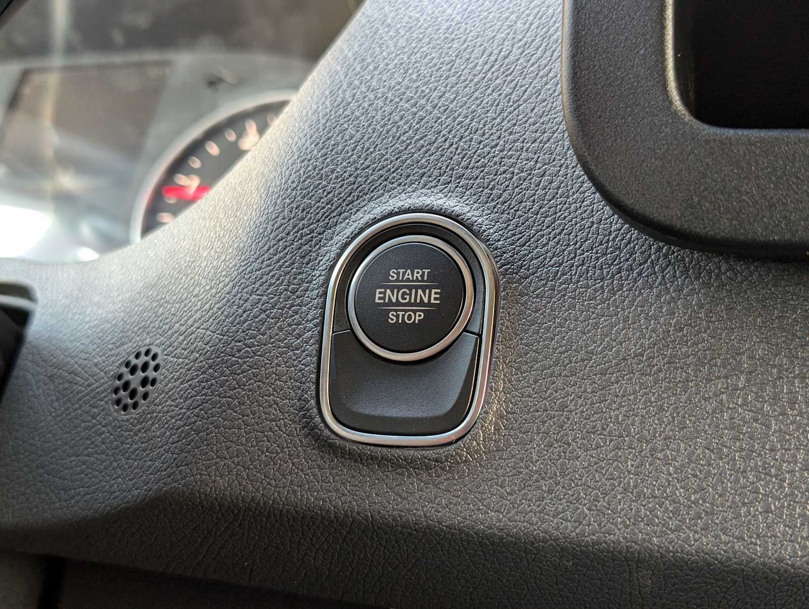 2025 Mercedes-Benz Sprinter 2500 Standard Roof I4 Diesel 144" RWD