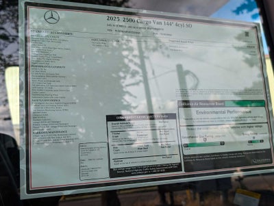 2025 Mercedes-Benz Sprinter 2500 Standard Roof I4 Diesel 144" RWD