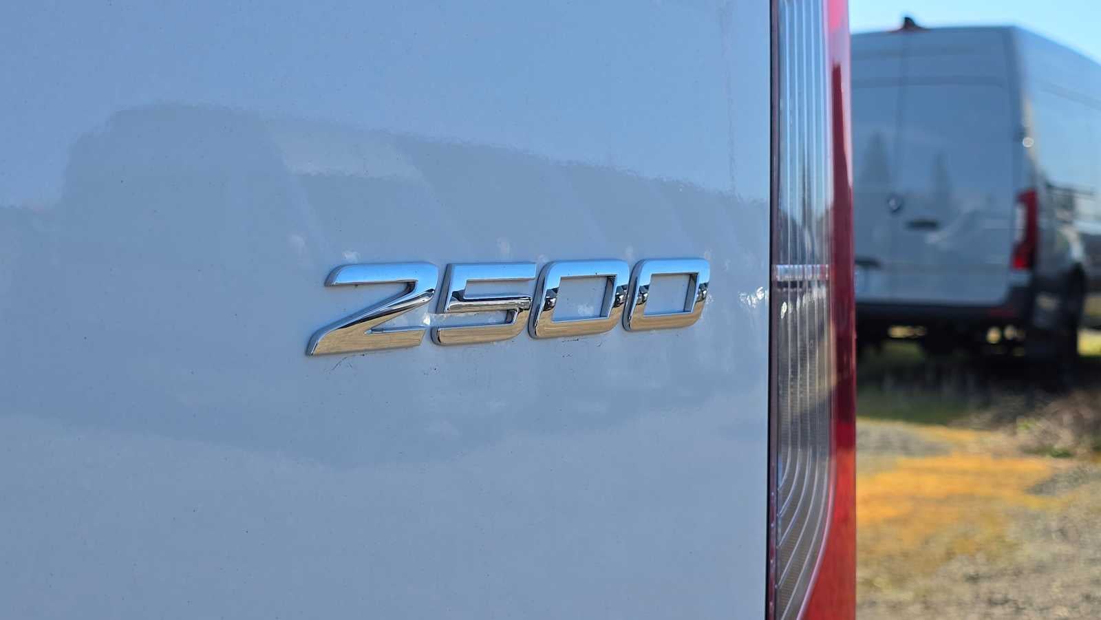 2026 Mercedes-Benz Sprinter 2500 Standard Roof I4 Diesel 144" RWD