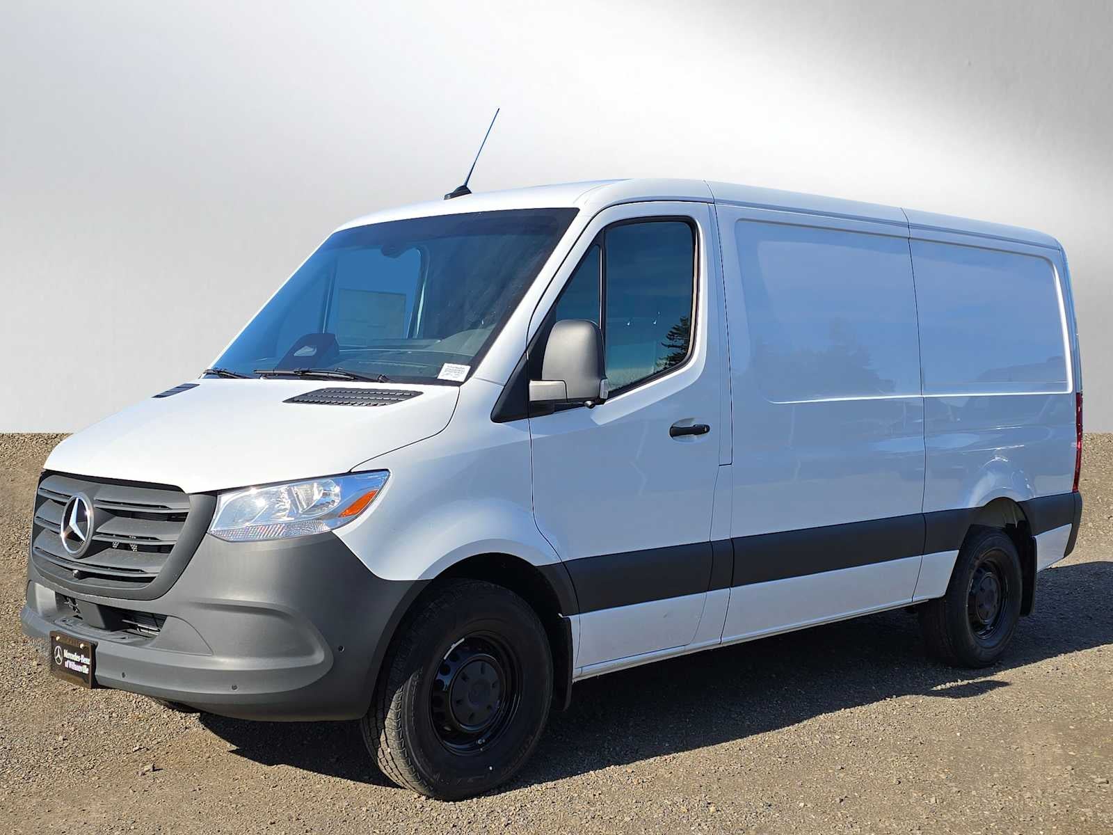 2026 Mercedes-Benz Sprinter 2500 Standard Roof I4 Diesel 144" RWD