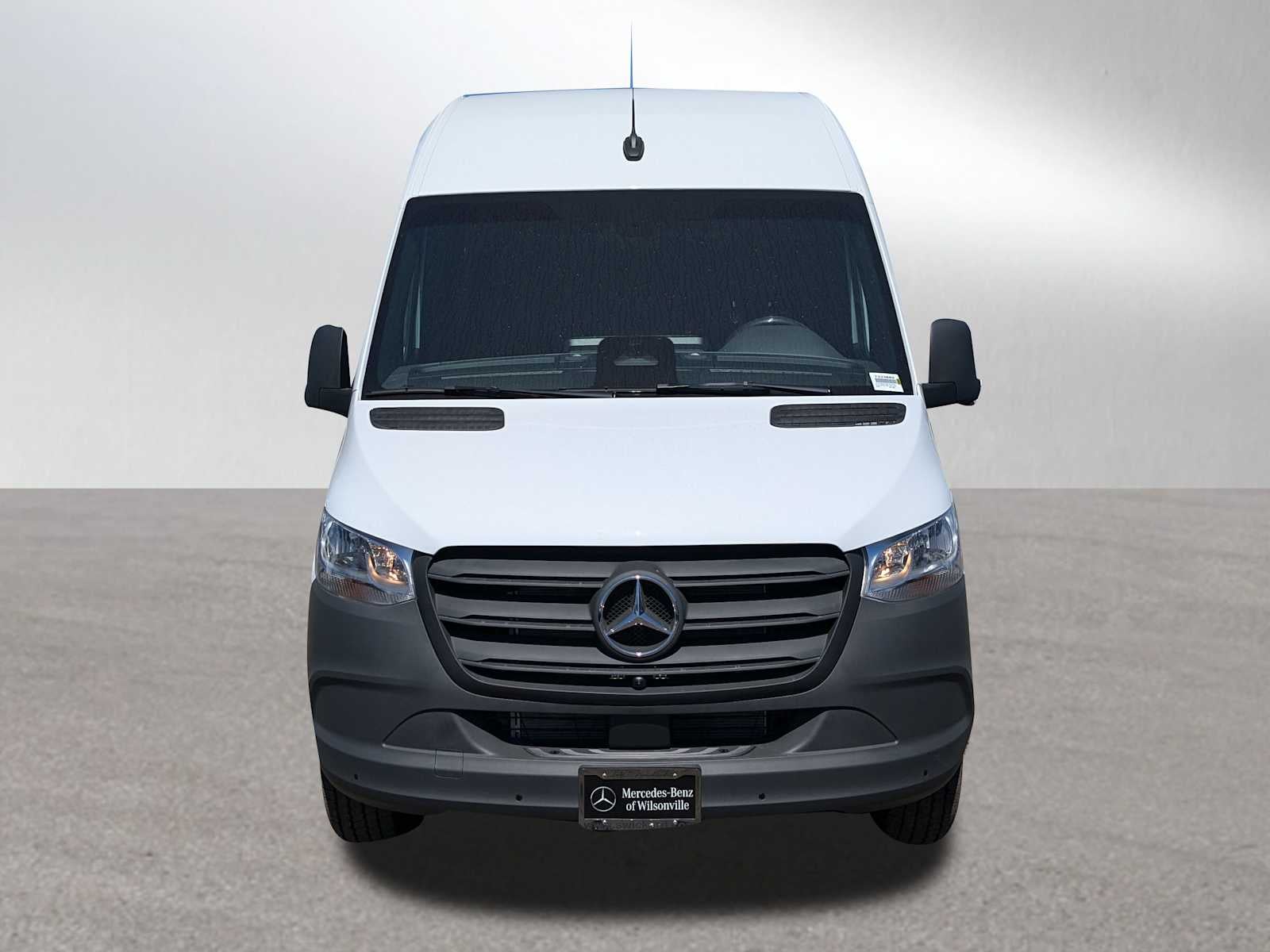 2025 Mercedes-Benz Sprinter 2500 Standard Roof I4 Diesel 144" RWD