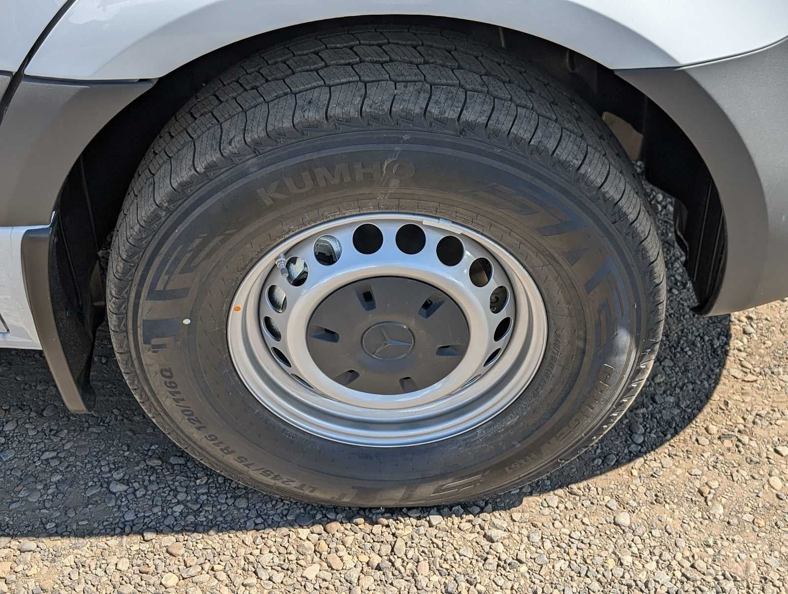 2025 Mercedes-Benz Sprinter 2500 Standard Roof I4 Diesel 144" RWD