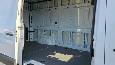 2025 Mercedes-Benz Sprinter 2500 Standard Roof I4 Diesel 144" RWD