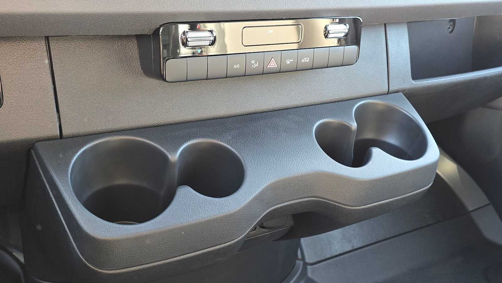 2025 Mercedes-Benz Sprinter 2500 Standard Roof I4 Diesel 144" RWD