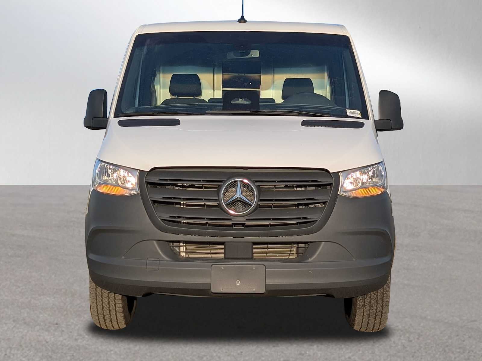 2025 Mercedes-Benz Sprinter 2500 Standard Roof I4 Diesel 144" RWD