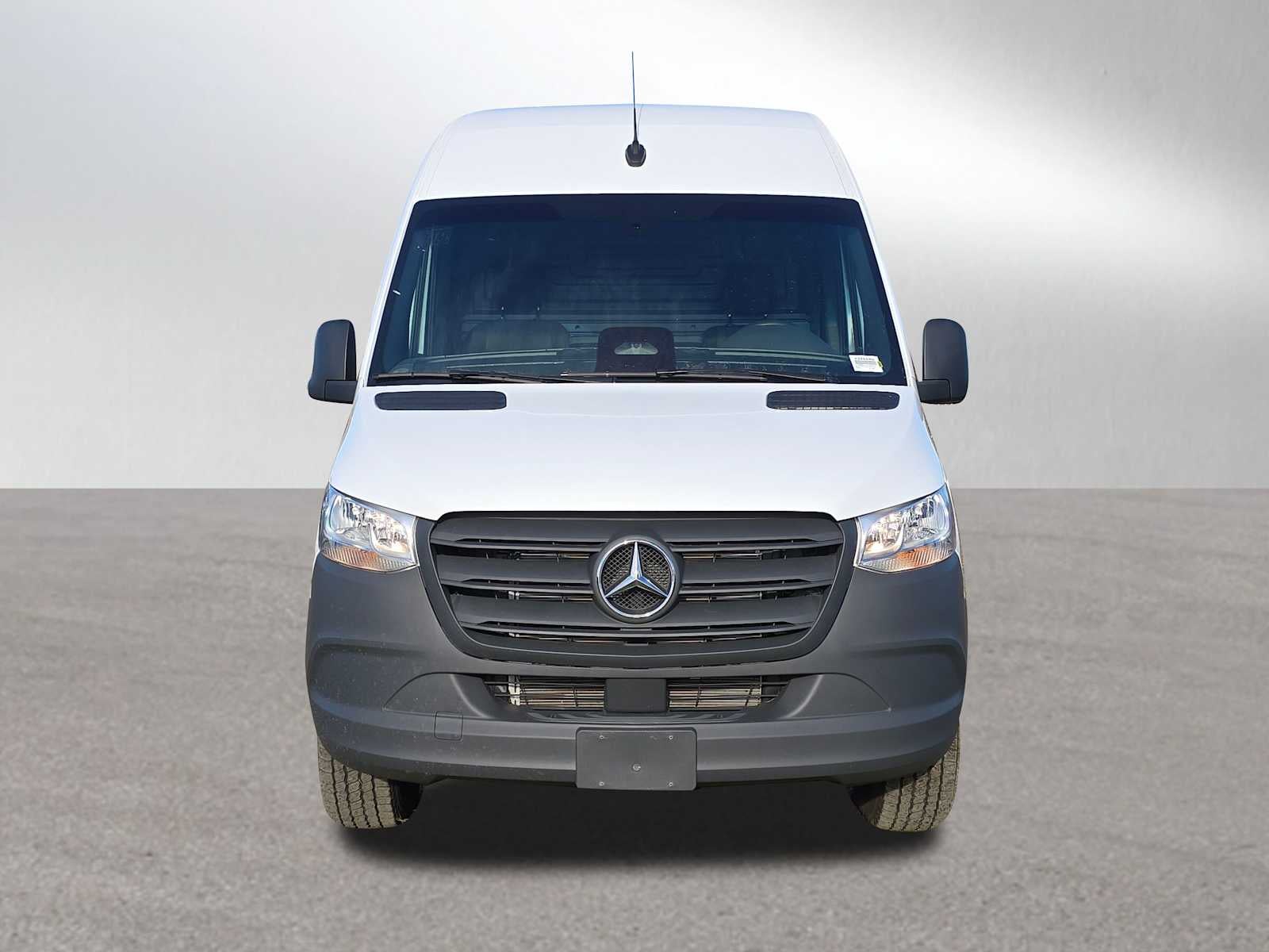 2025 Mercedes-Benz Sprinter 2500 Standard Roof I4 Diesel 144" RWD