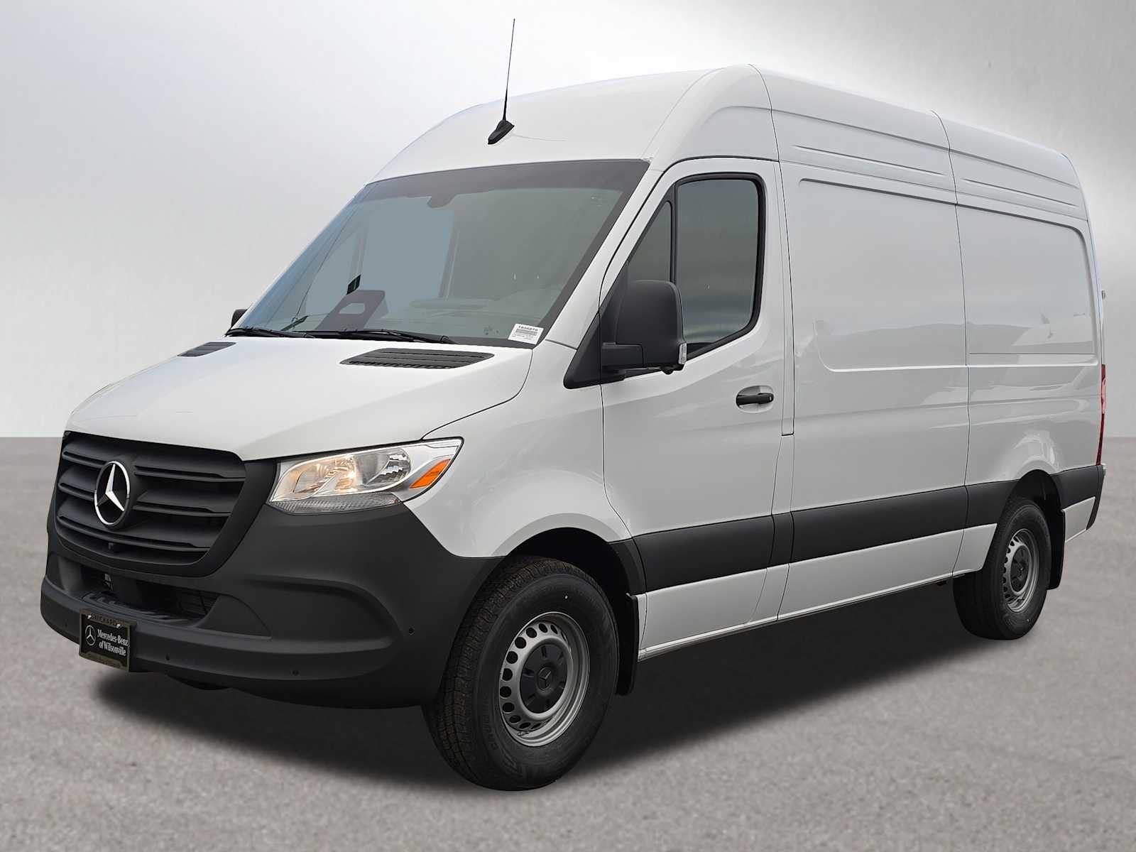 2026 Mercedes-Benz Sprinter 2500 Standard Roof I4 Diesel 144" RWD