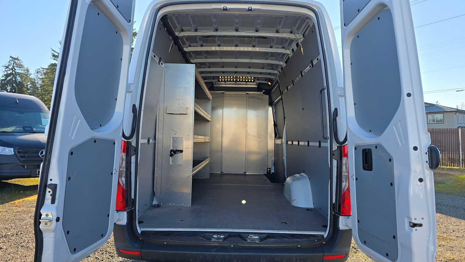 2025 Mercedes-Benz Sprinter 2500 High Roof I4 Diesel 170" RWD