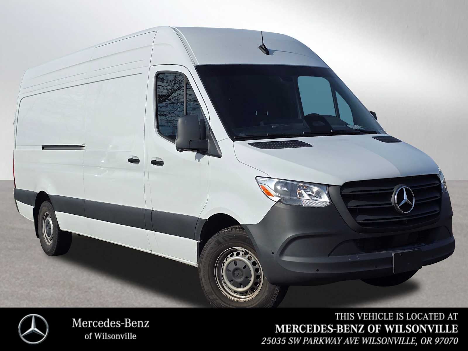 2025 Mercedes-Benz Sprinter 2500 High Roof I4 Diesel 170" RWD