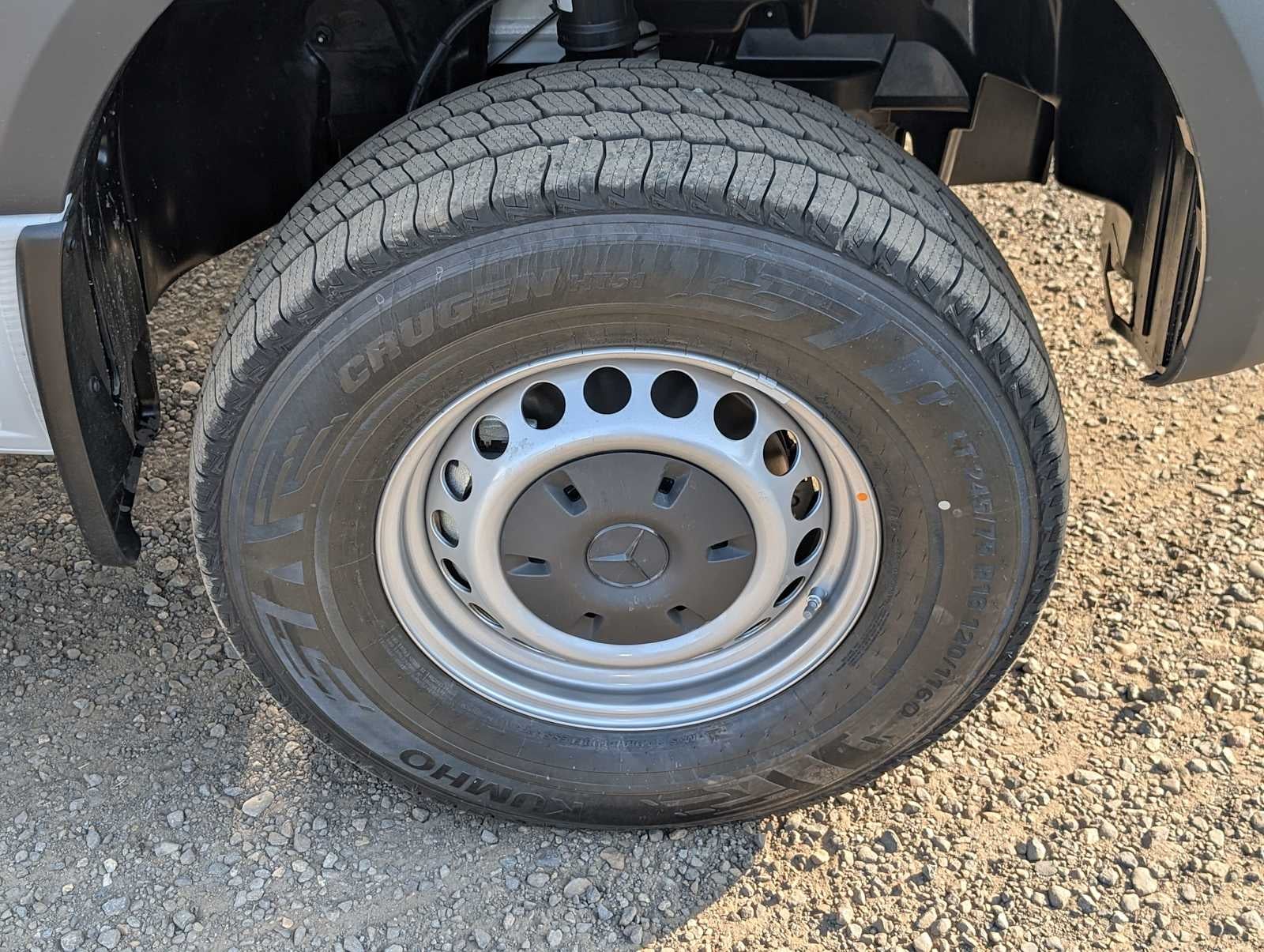 2025 Mercedes-Benz Sprinter 2500 Standard Roof I4 Diesel HO 144" AWD